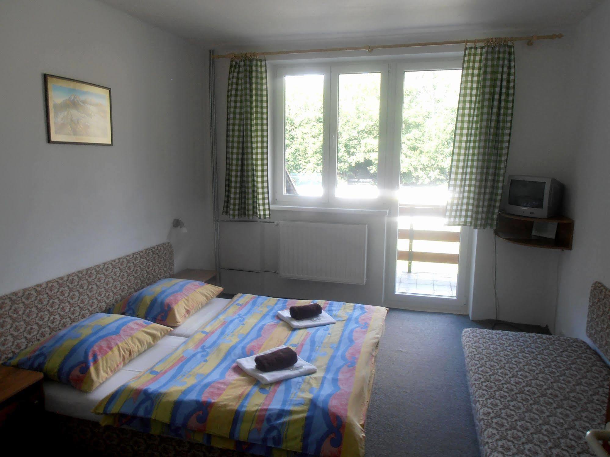 Hotel Sasanka Tatranská Lomnica Extérieur photo